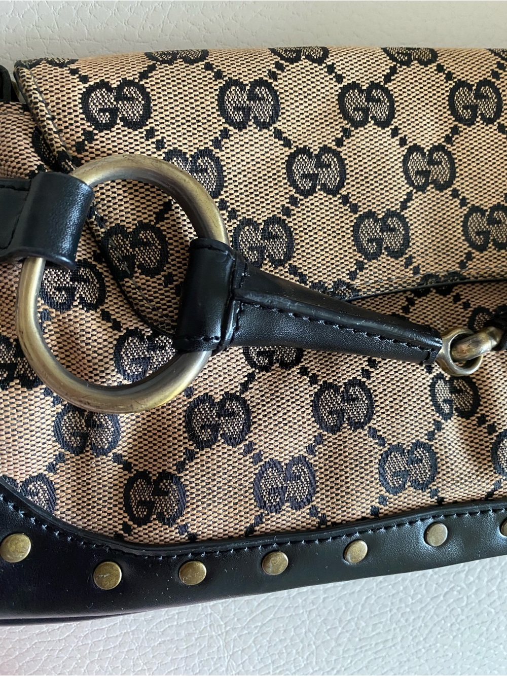 Gucci Beige/Brown GG Canvas Shoulder Bag with Black Leather Trim - Picture 3 of 14